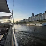 Apartament Trainstation *